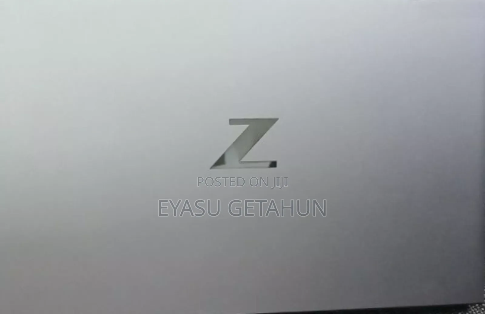 New Laptop HP ZBook Firefly G8 16GB Intel Core I7 SSD 512GB