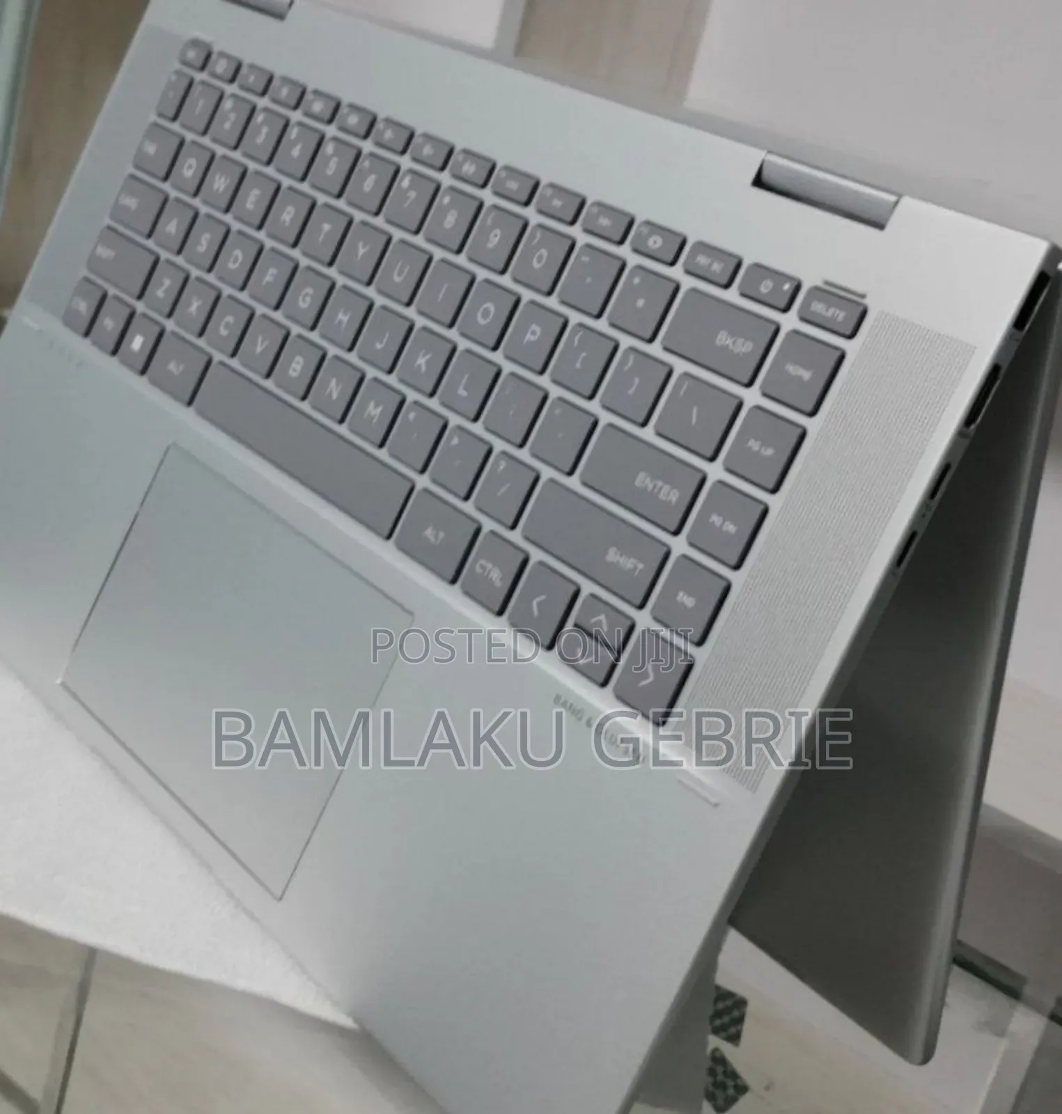 New Laptop HP Envy X360 8GB Intel Core I5 SSD 512GB