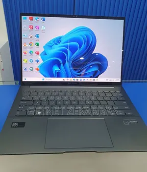 Photo - New Laptop Asus Zenbook Duo 14 16GB Intel Core Ultra 7 SSD 1T