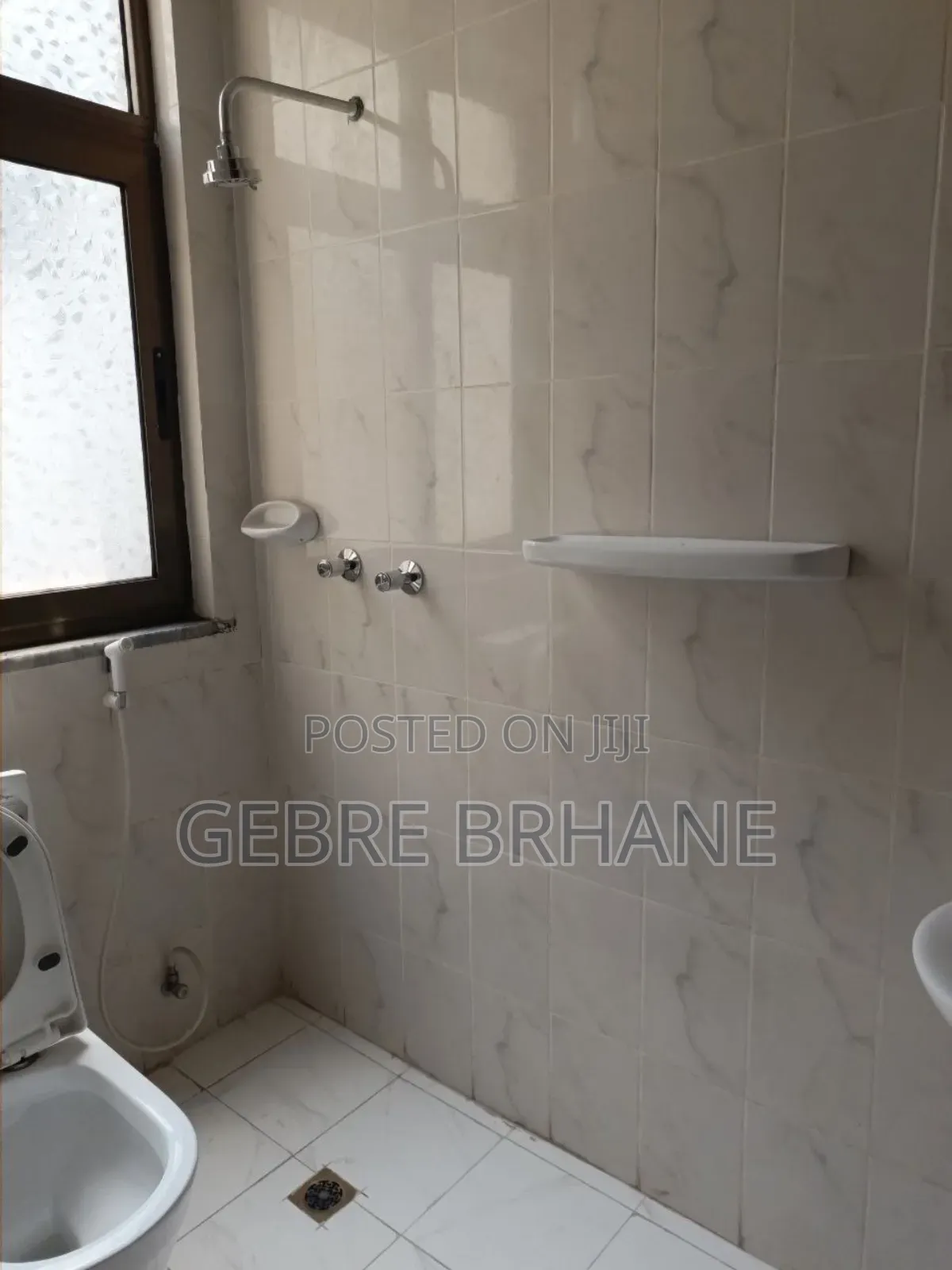 3bdrm Apartment in Apartment, Yeka for rent