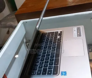 New Laptop Acer 4GB SSD 32GB