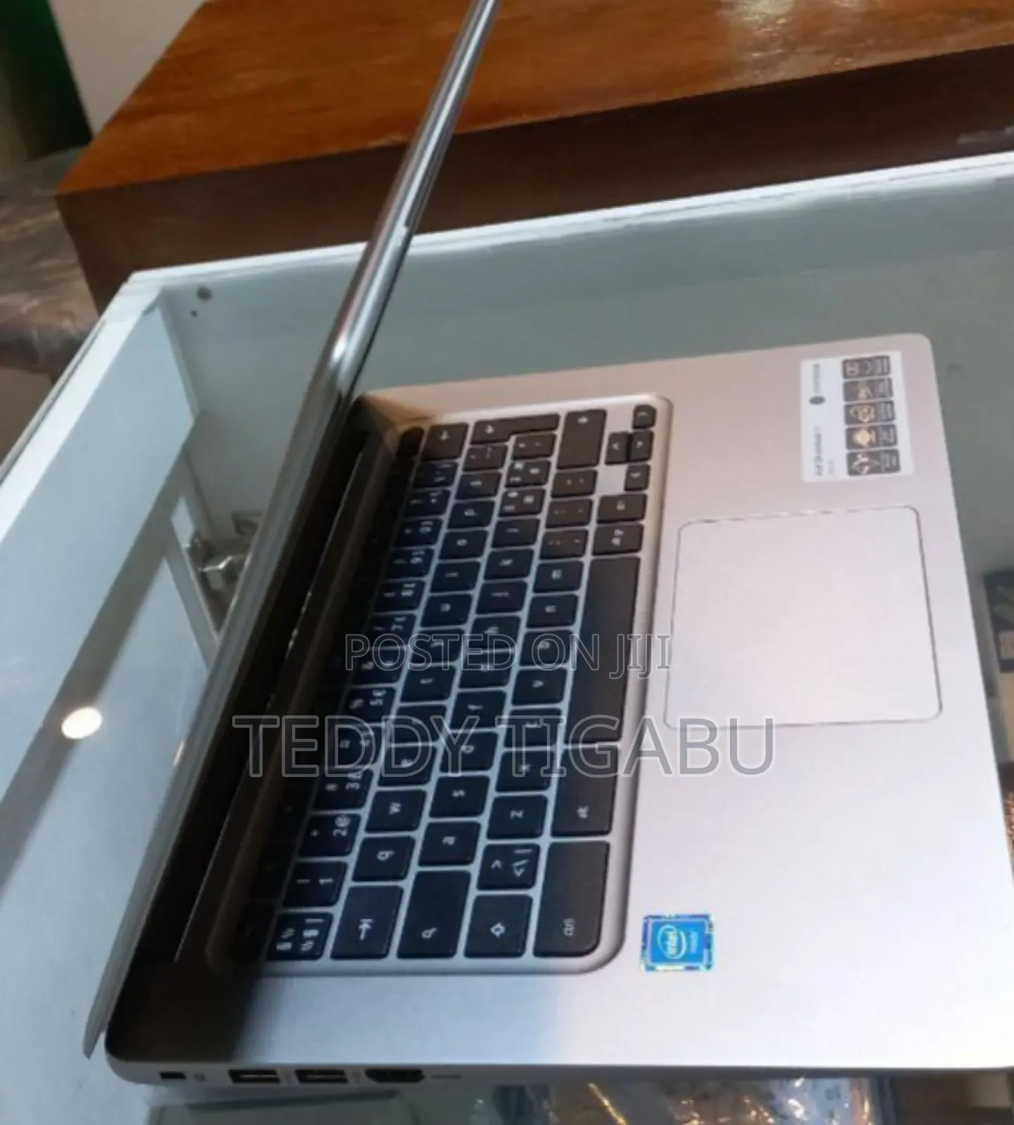 New Laptop Acer 4GB SSD 32GB