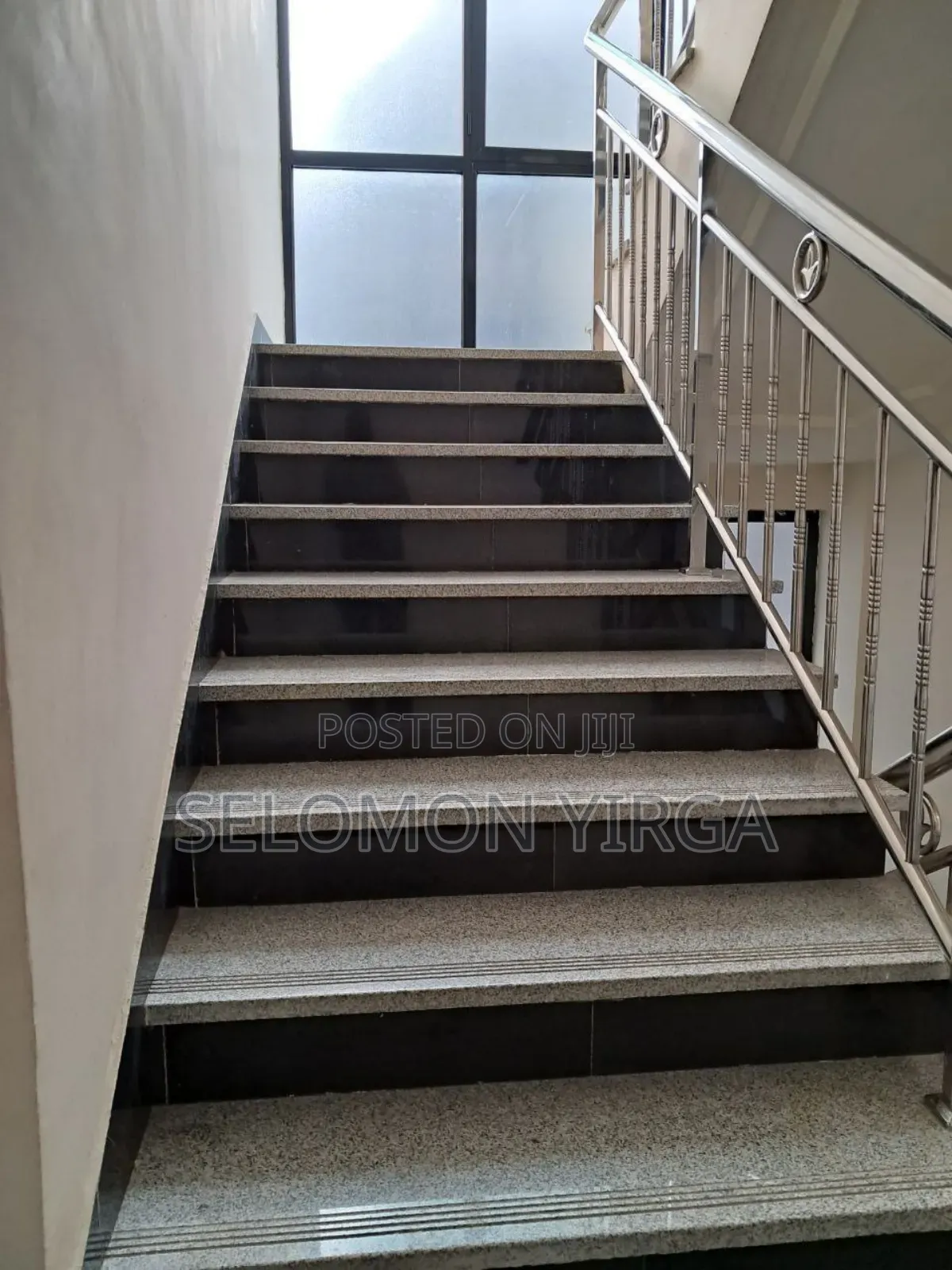 8bdrm Farm House in Adis Ababa, Bole for sale