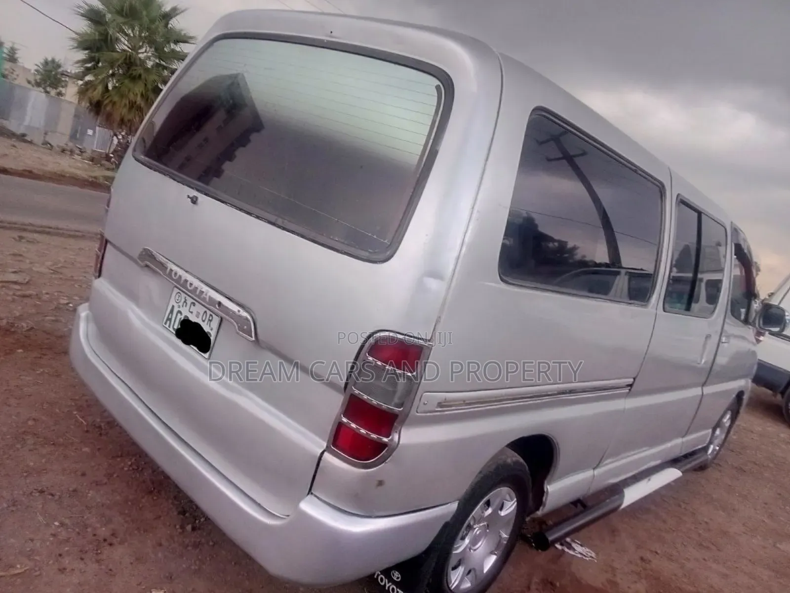 Toyota HiAce 2008 Silver