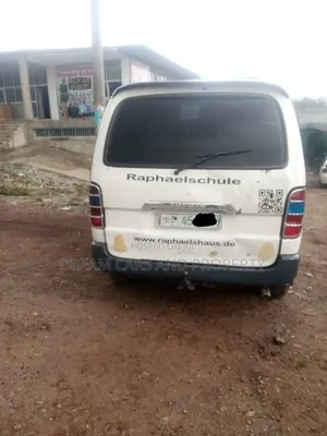 Toyota HiAce 2008 White