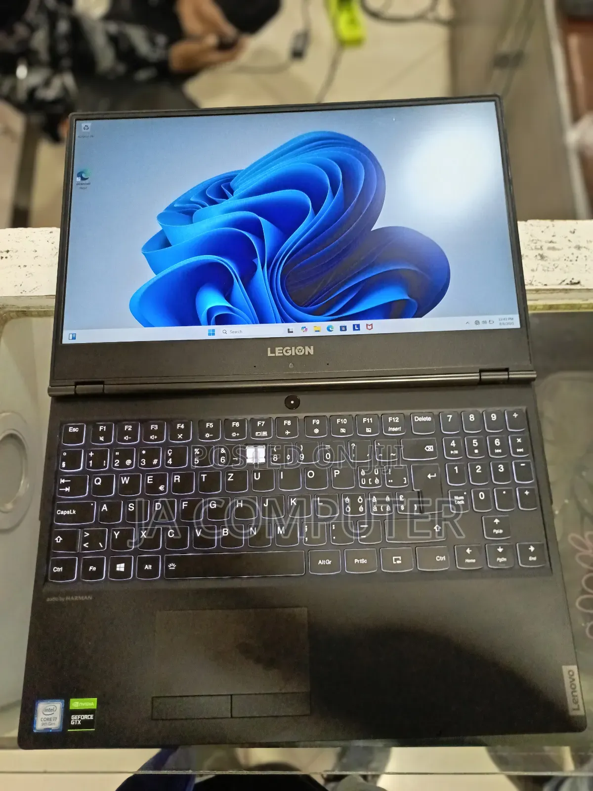 New Laptop Lenovo Legion 5 16GB Intel Core I7 SSHD (Hybrid) 1.5T