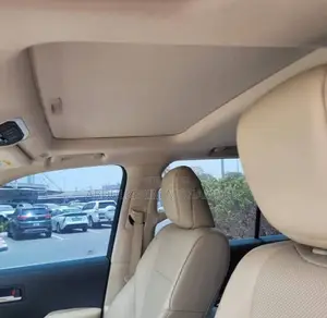 Toyota Land Cruiser 2022 White