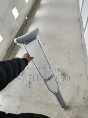 Axillary Bilateral Crutches段考axillary Crutches靠攏axillary