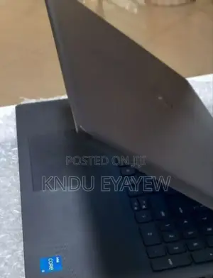 Photo - New Laptop Dell 8GB Intel Core I5 SSD 1T