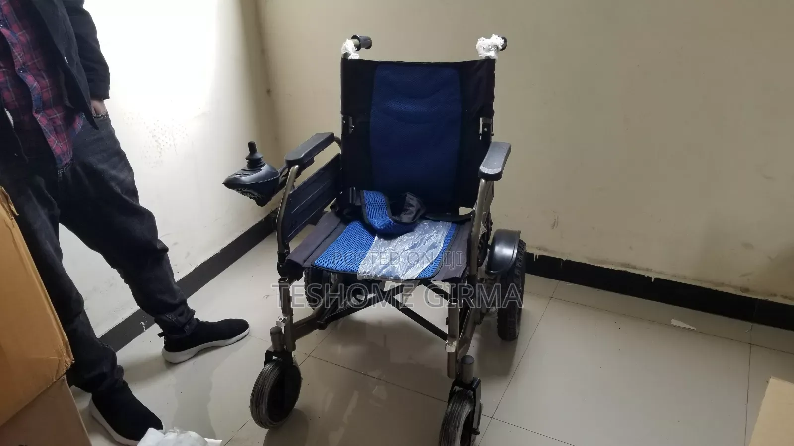 Electric Wheelchair