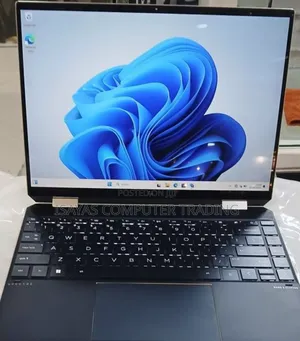 New Laptop HP Spectre X360 32GB Intel Core I7 SSD 1T