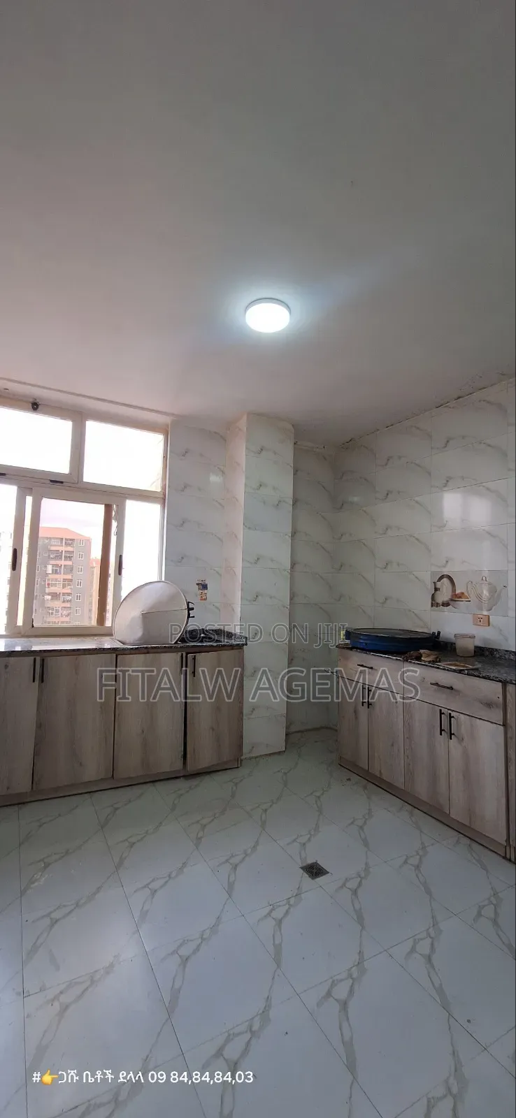 Furnished 3bdrm Condo in 40/60 Condominium, Yeka for sale