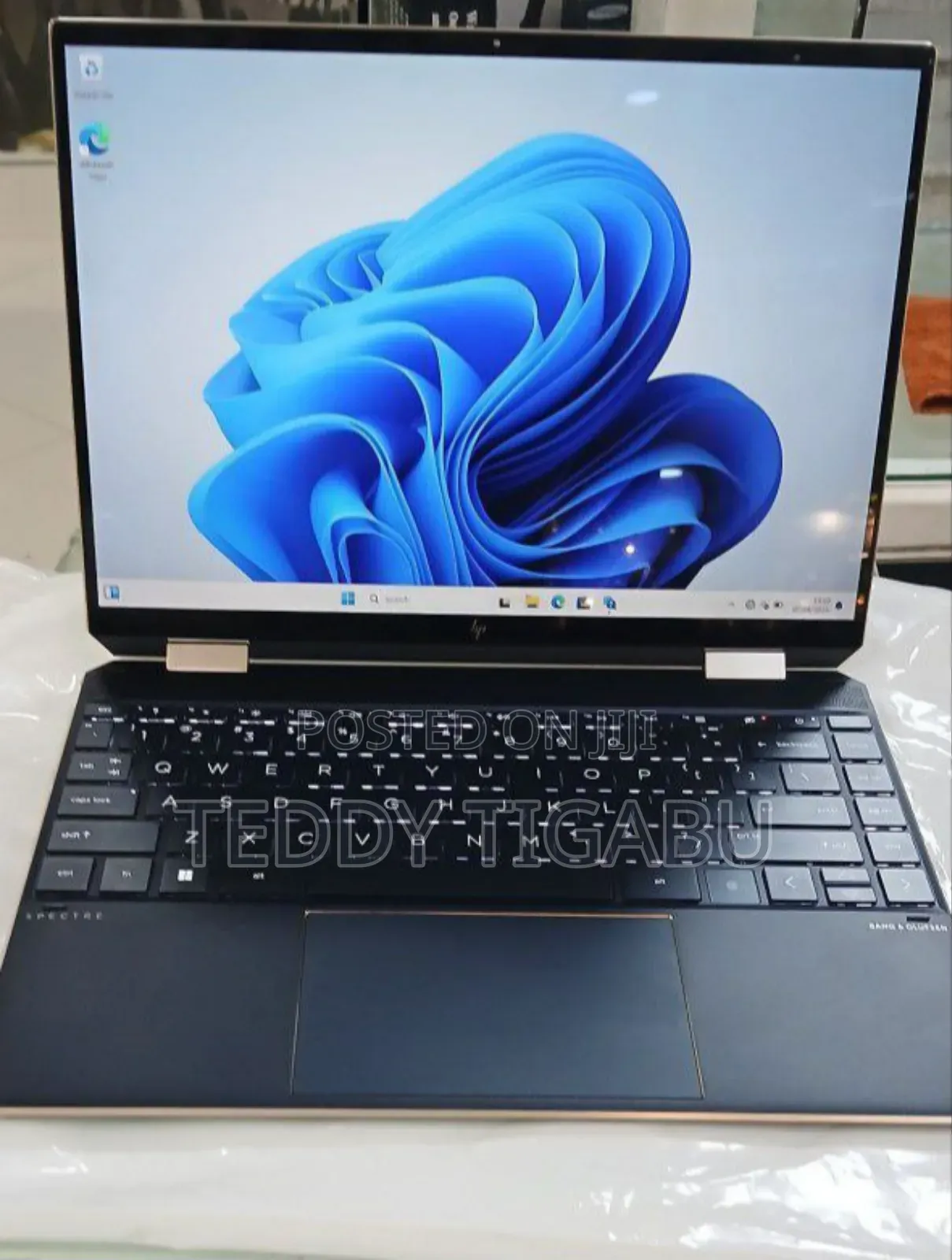 New Laptop HP Spectre X360 16GB Intel Core i7 SSD 1T