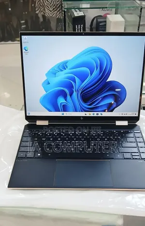 New Laptop HP Spectre 16GB Intel Core I7 SSD 512GB