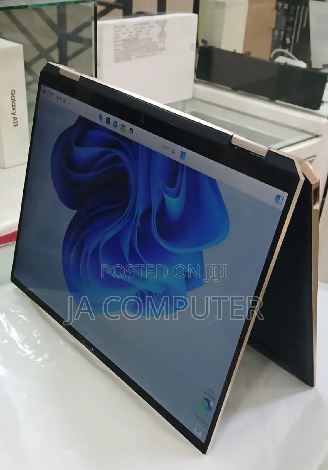 New Laptop HP Spectre 16GB Intel Core I7 SSD 512GB