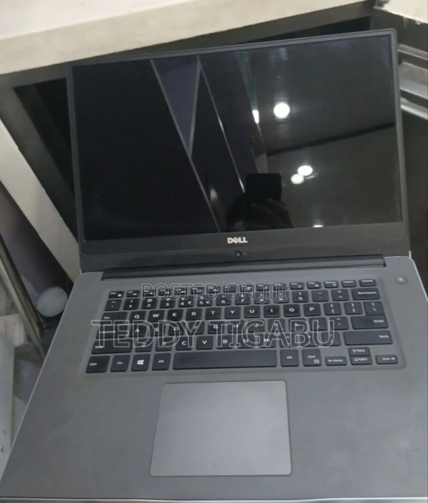 New Laptop Dell 8GB Intel Core i5 HDD 1T