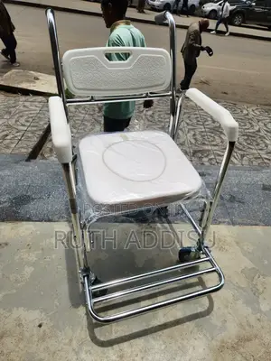 Commode Wheelchair冤枉commode Wheelchair軍方commode Wheelchair
