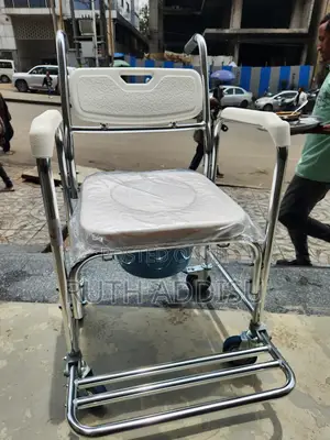 Wheelchair牢固commode Wheelchair朱槿commode Wheelchair段的commode