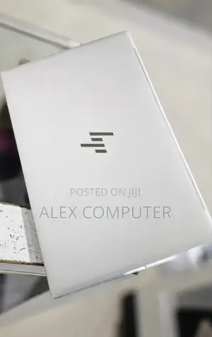 New Laptop HP Envy X360 16GB Intel Core I5 SSD 512GB