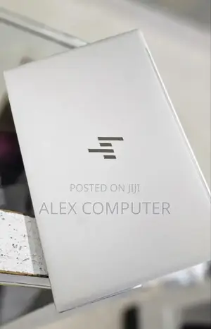 New Laptop HP Envy X360 16GB Intel Core I5 SSD 512GB