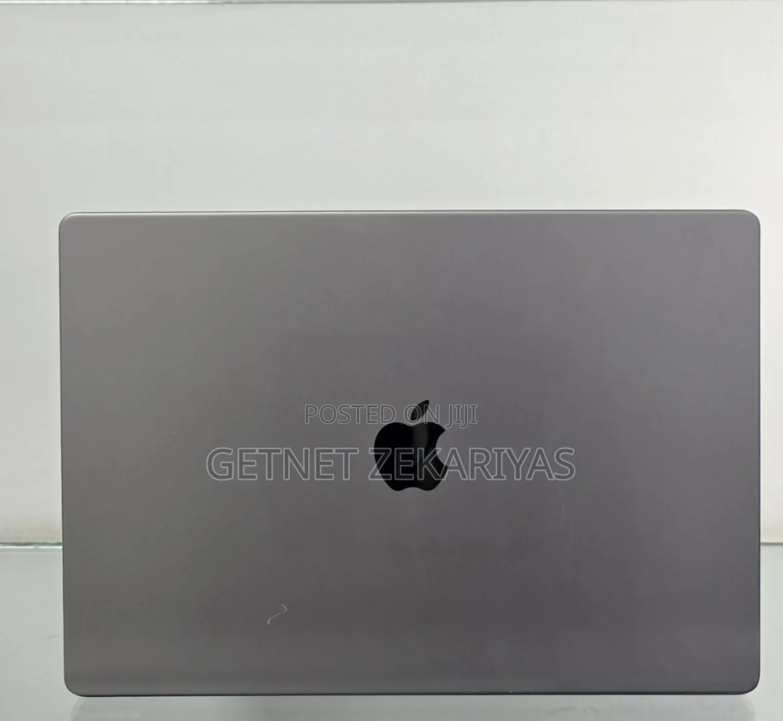 New Apple MacBook Pro 2023 M2 Max 16-Inch 16GB Apple M2 SSD 512GB