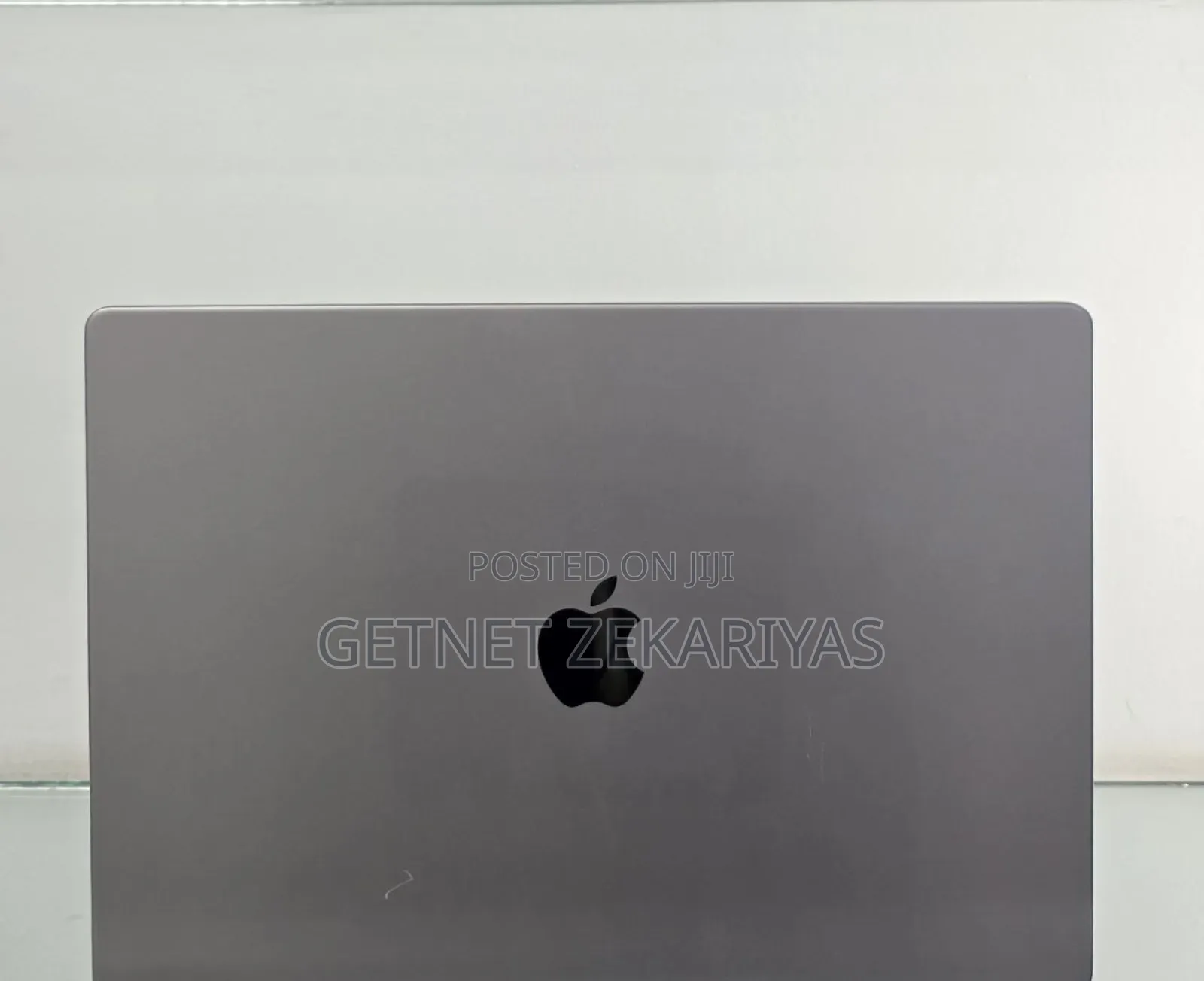 New Apple MacBook Pro 2023 M2 Max 16-Inch 16GB Apple M2 SSD 512GB