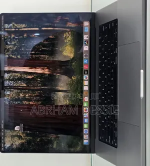 New Laptop Apple MacBook Pro 2023 M2 16GB Apple M2 SSD 512GB