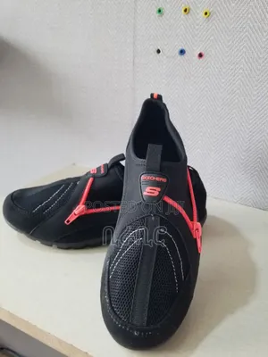 Skechers Whit 3 Colors