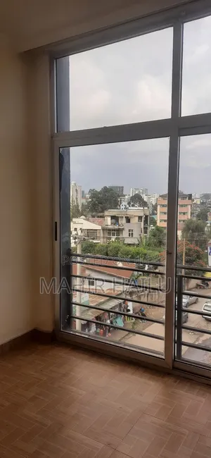 1bdrm Apartment in Real, Bole for rent