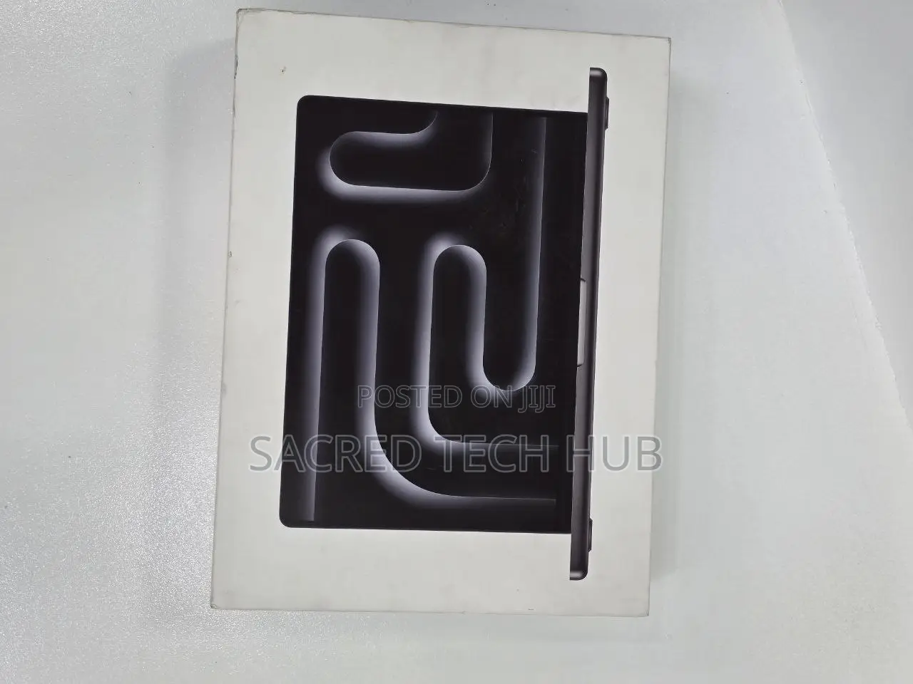 New Laptop Apple MacBook Pro 48GB Apple M2 SSD 512GB