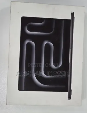 New Laptop Apple MacBook Pro 2024 M4 Max 14-Inch 16GB SSD 512GB