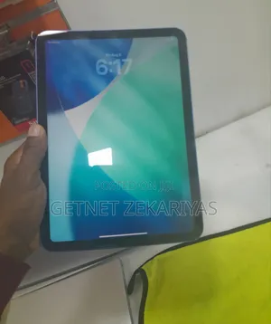 New Apple iPad Air 256 GB