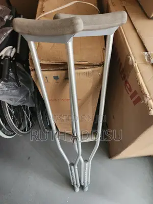 Crutches衫軍axillary Bilateral Crutches管家axillary Crutches