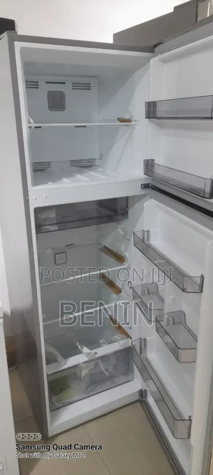 Midea Refrigerator 338l for in Fridges Delivery