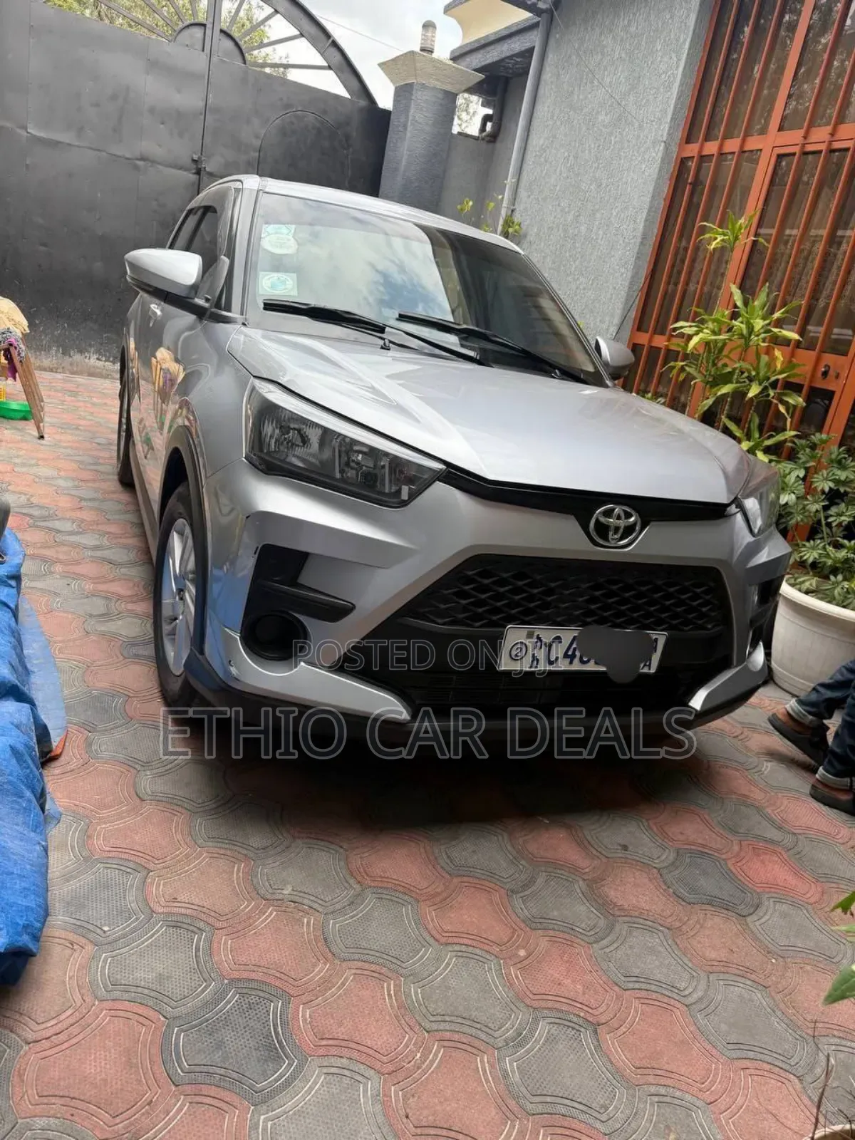 Toyota Raize 2023 Silver