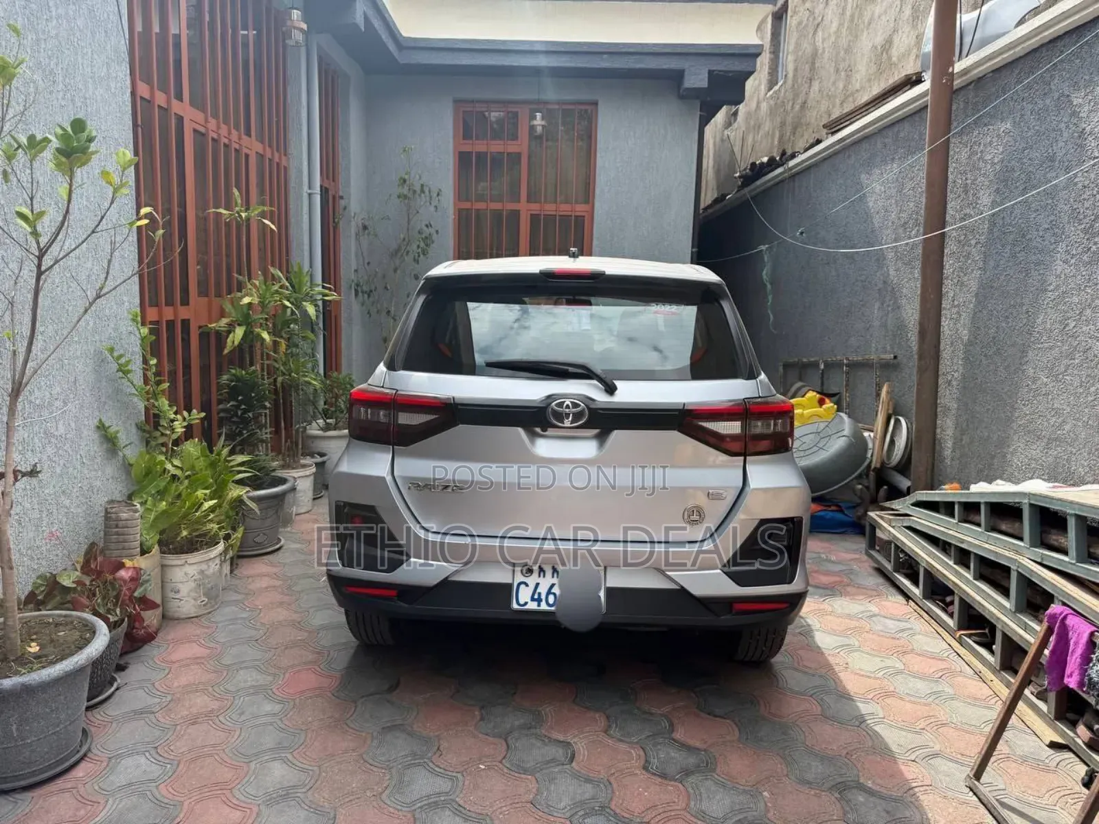 Toyota Raize 2023 Silver