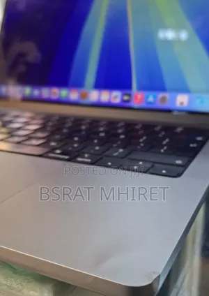 New Laptop Apple MacBook Pro 2021 M1 16GB Apple M1 SSD 512GB