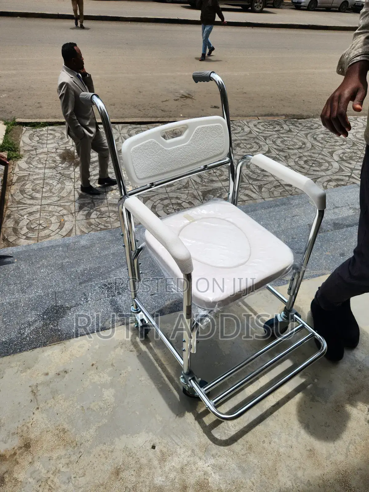 Wheelchair作為commode Medical Wheelchair雞翅wheelchair Commode