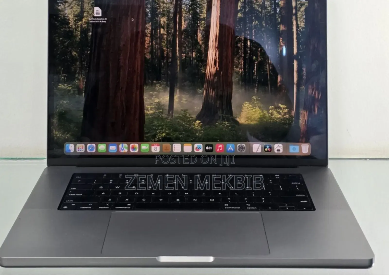 New Apple MacBook Pro 2023 M3 Pro 14-Inch 16GB Intel Core I9 SSD 512GB