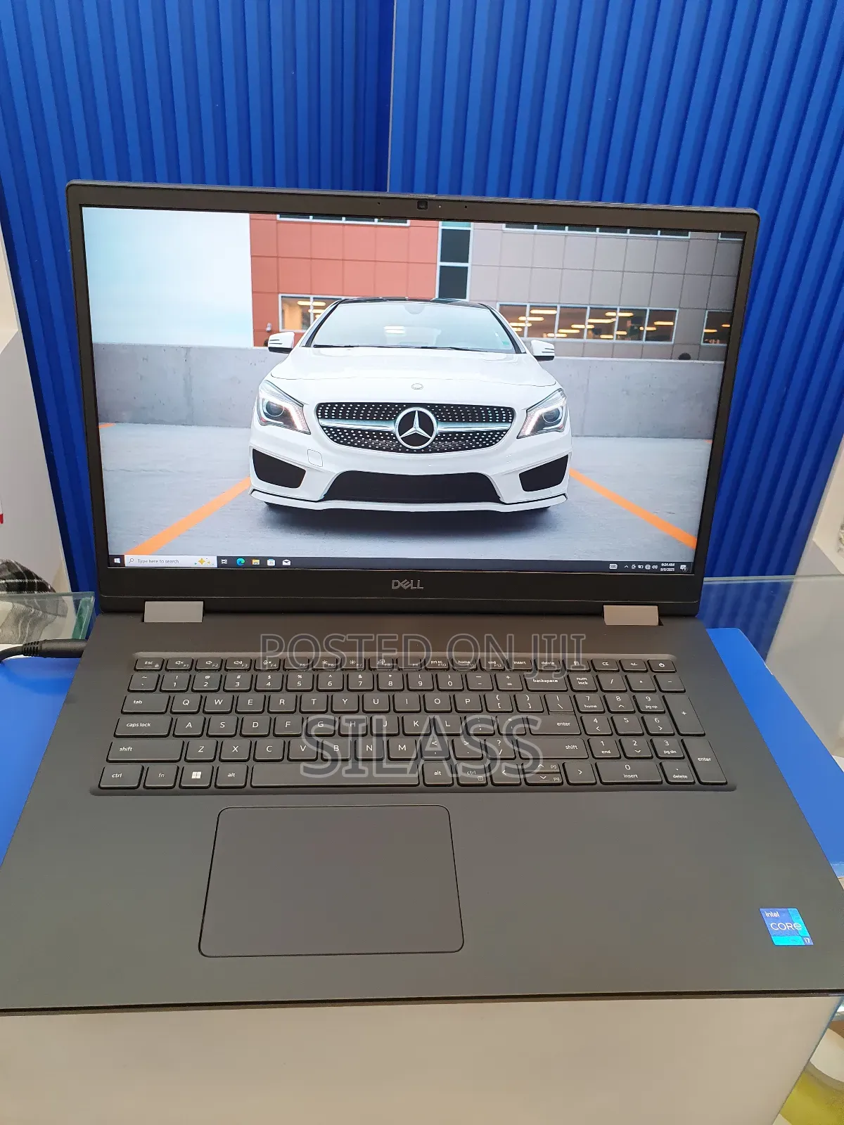 New Laptop Dell Precision 7780 32GB Intel Core I7 SSD 1T