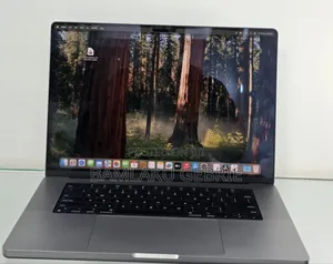New Laptop Apple MacBook Pro 2023 M2 16GB Apple M2 SSD 512GB