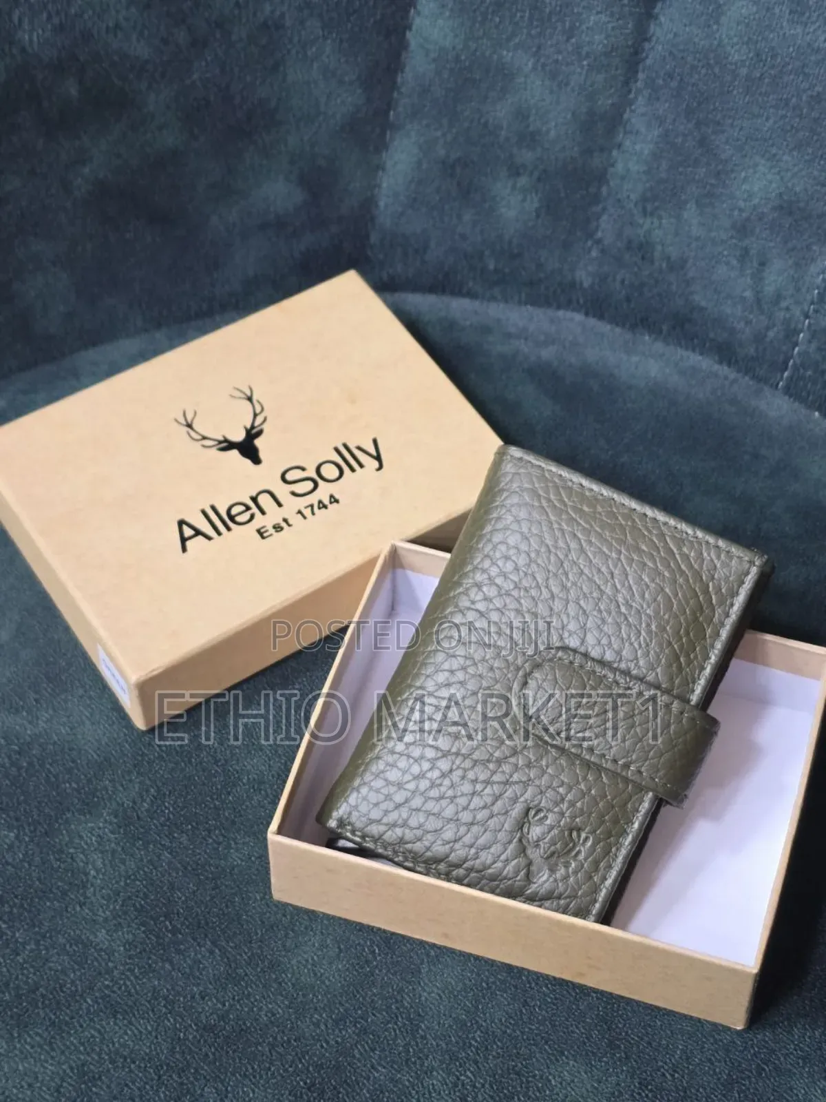 Classic Leather Wallet (Card Holder)