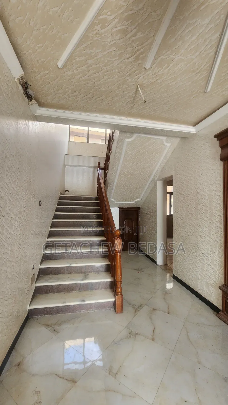 Furnished 10bdrm House in Kefiyalewu, Oromia-Finfinne for sale