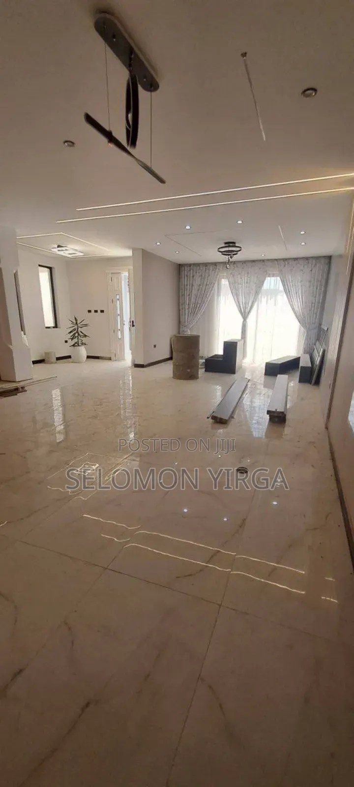 6bdrm Farm House in Adis Ababa, Bole for sale