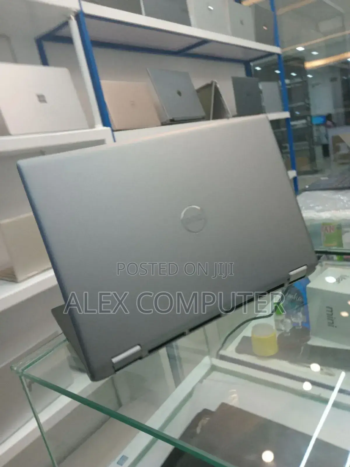 New Laptop Dell Precision 7780 32GB Intel Core I7 SSD 1T