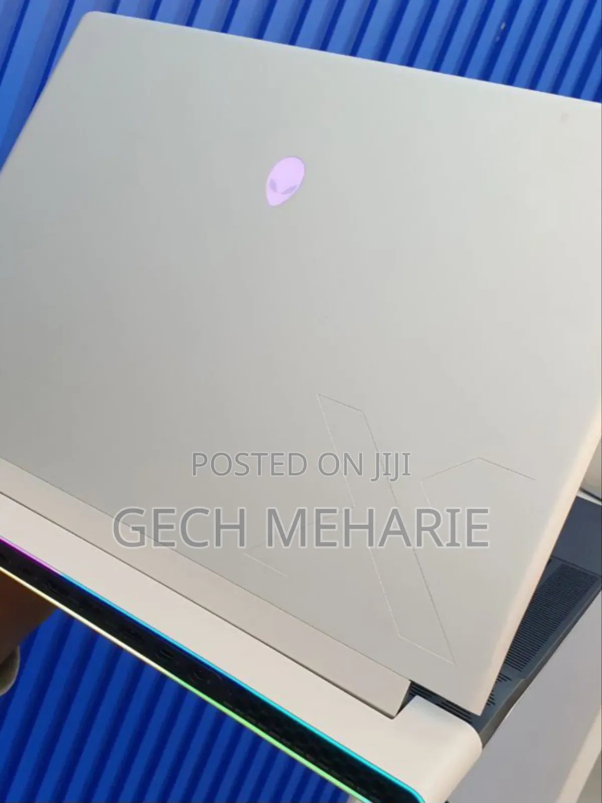 New Laptop Dell Allenware M15 R5 32GB Intel Core Ultra 9 SSD 1T
