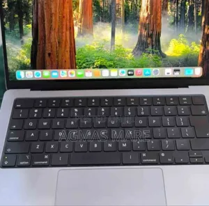 New Laptop Apple MacBook Pro M1 32GB Apple M1 Pro SSD 1T
