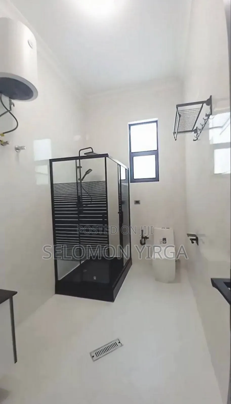 5bdrm Villa in Adis Ababa, Bole for sale