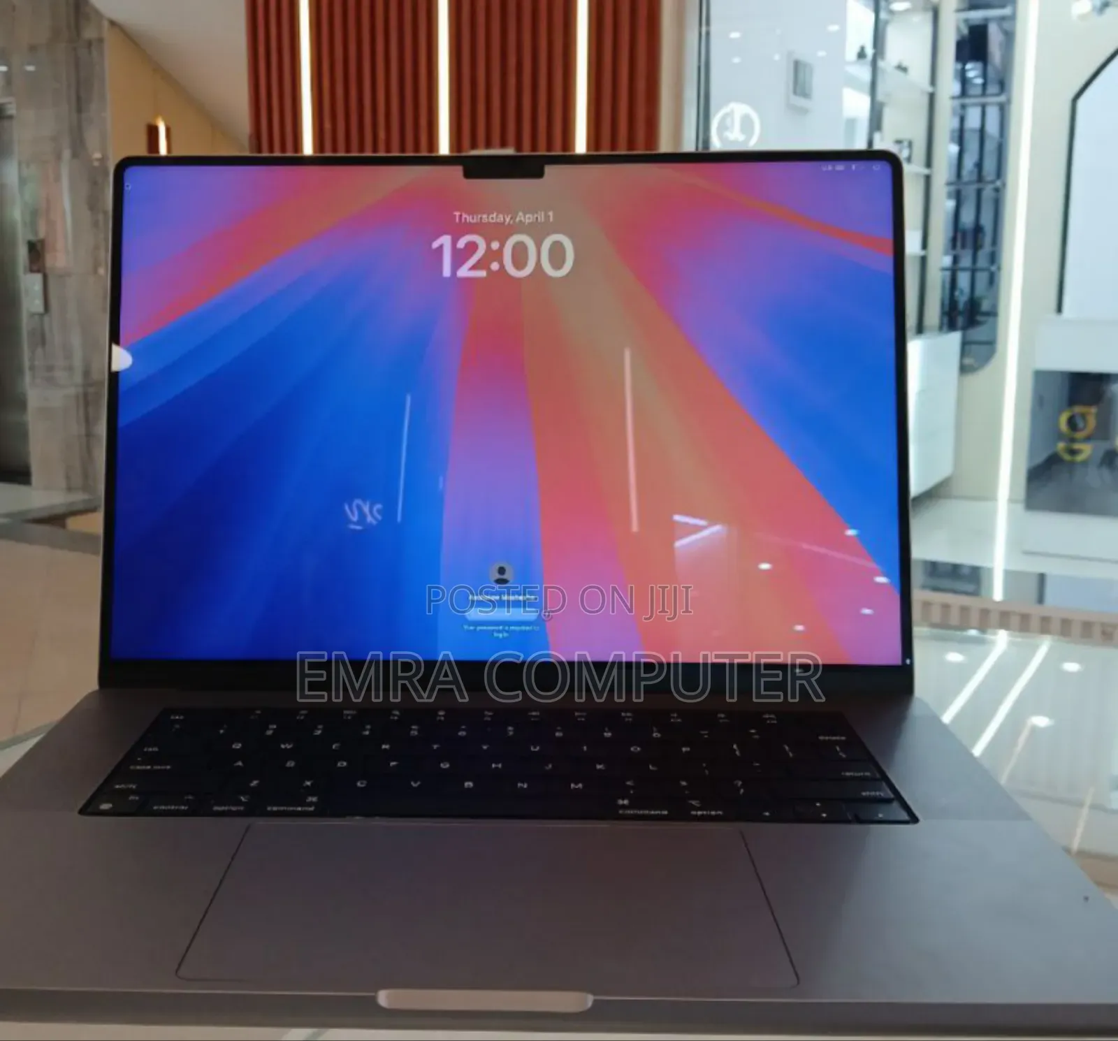 New Laptop Apple MacBook Pro M1 16GB Apple M1 Pro SSD 1T