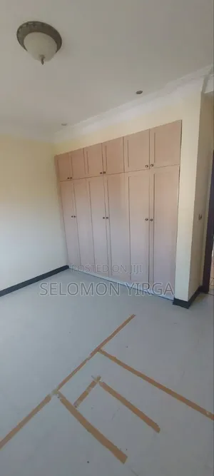 5bdrm House in Shgar Xafo, Oromia-Finfinne for sale